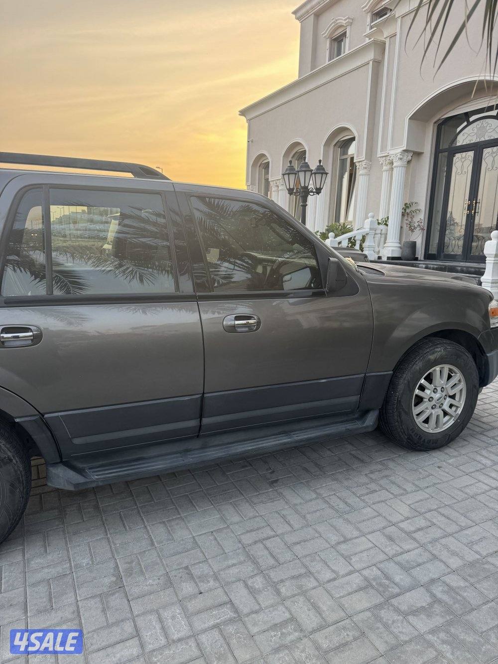 للبيع فورد اكسبدشن 2014 بحالة جيده جدا شرط الفحص قير مكينه شاصي7