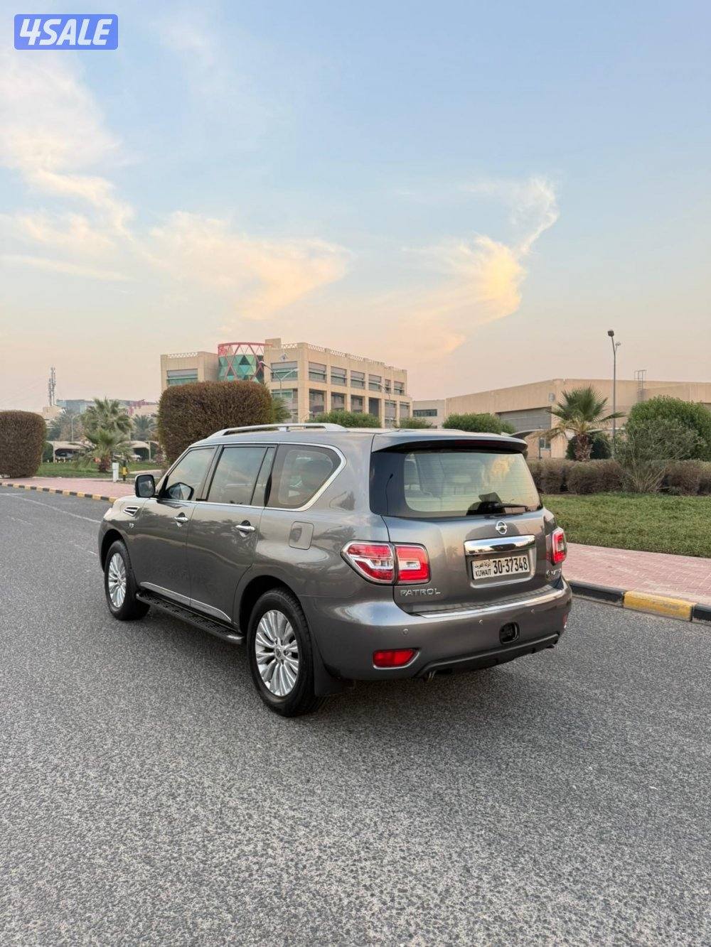 باترول بلاتينوم 2014 المالك الاول عداد 190 قمه بالنظافه شرط الفحص3