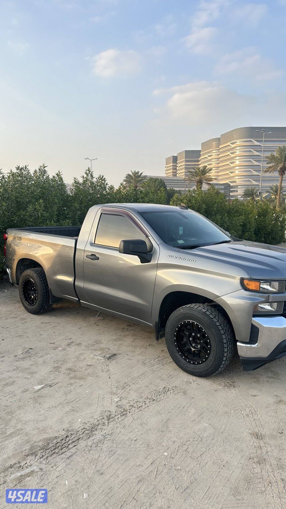 للبيع سلفرادو ٢٠٢١5