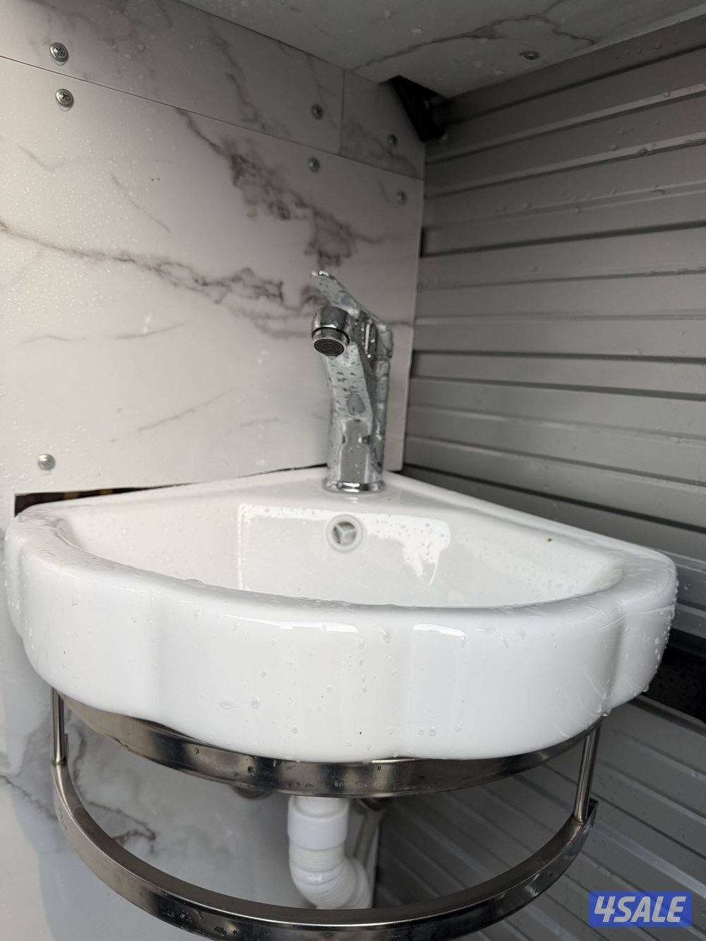 للبيع كرفان أوف رود للكشتات و السفر عالطاقة الشمسة7