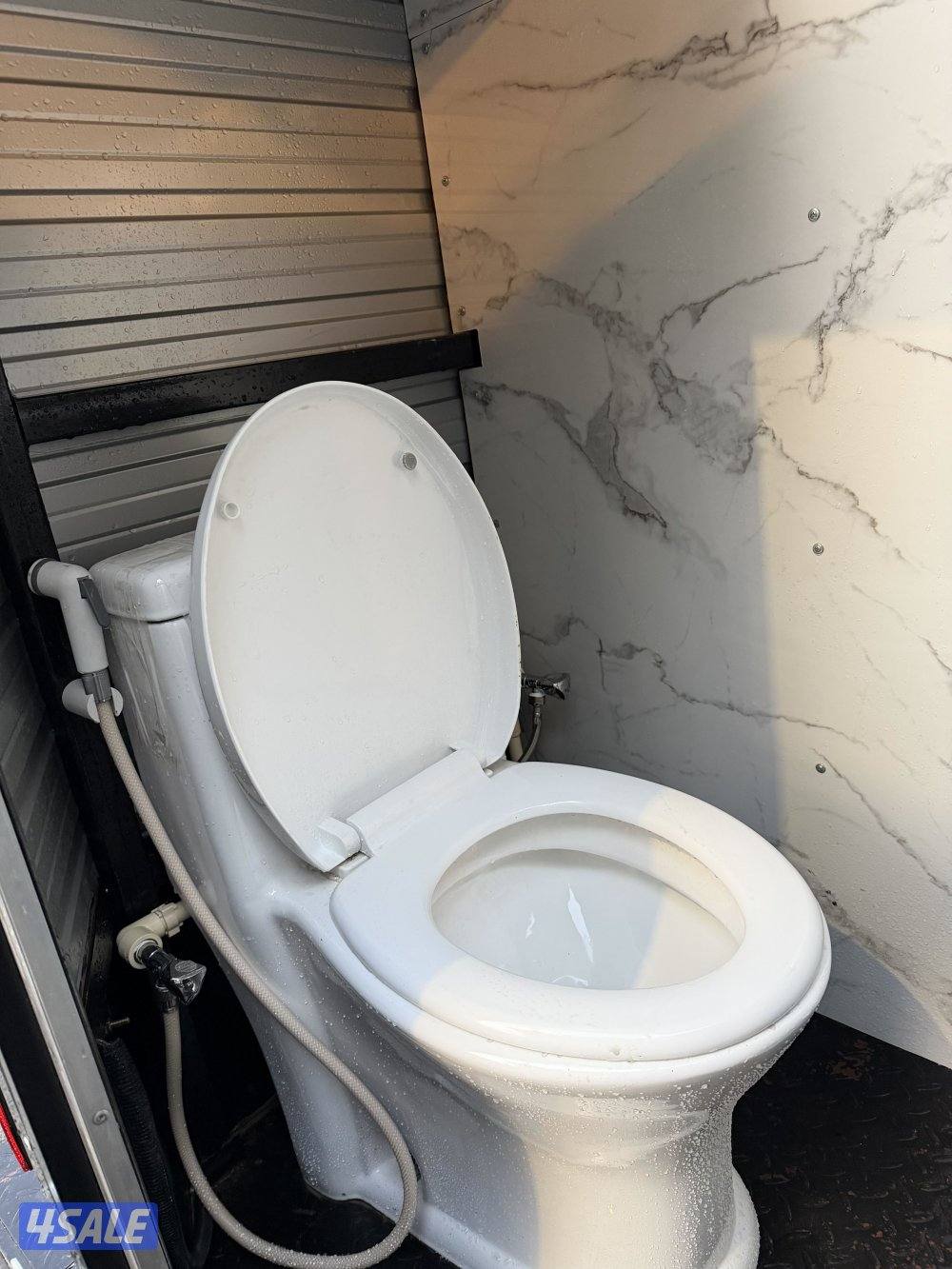 للبيع كرفان أوف رود للكشتات و السفر عالطاقة الشمسة9