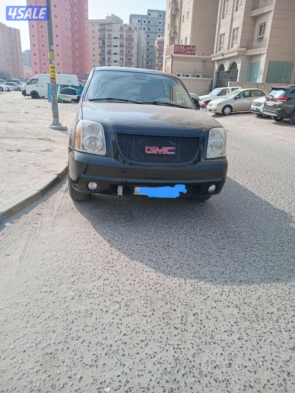 سيارة يوكن ٢٠٠٨  بحالة ممتاذة موتور بودي جير فرش داخلي5