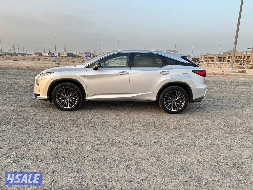 لكزس RX 350 F Sport موديل ٢٠١٩ بحالة الوكالة9