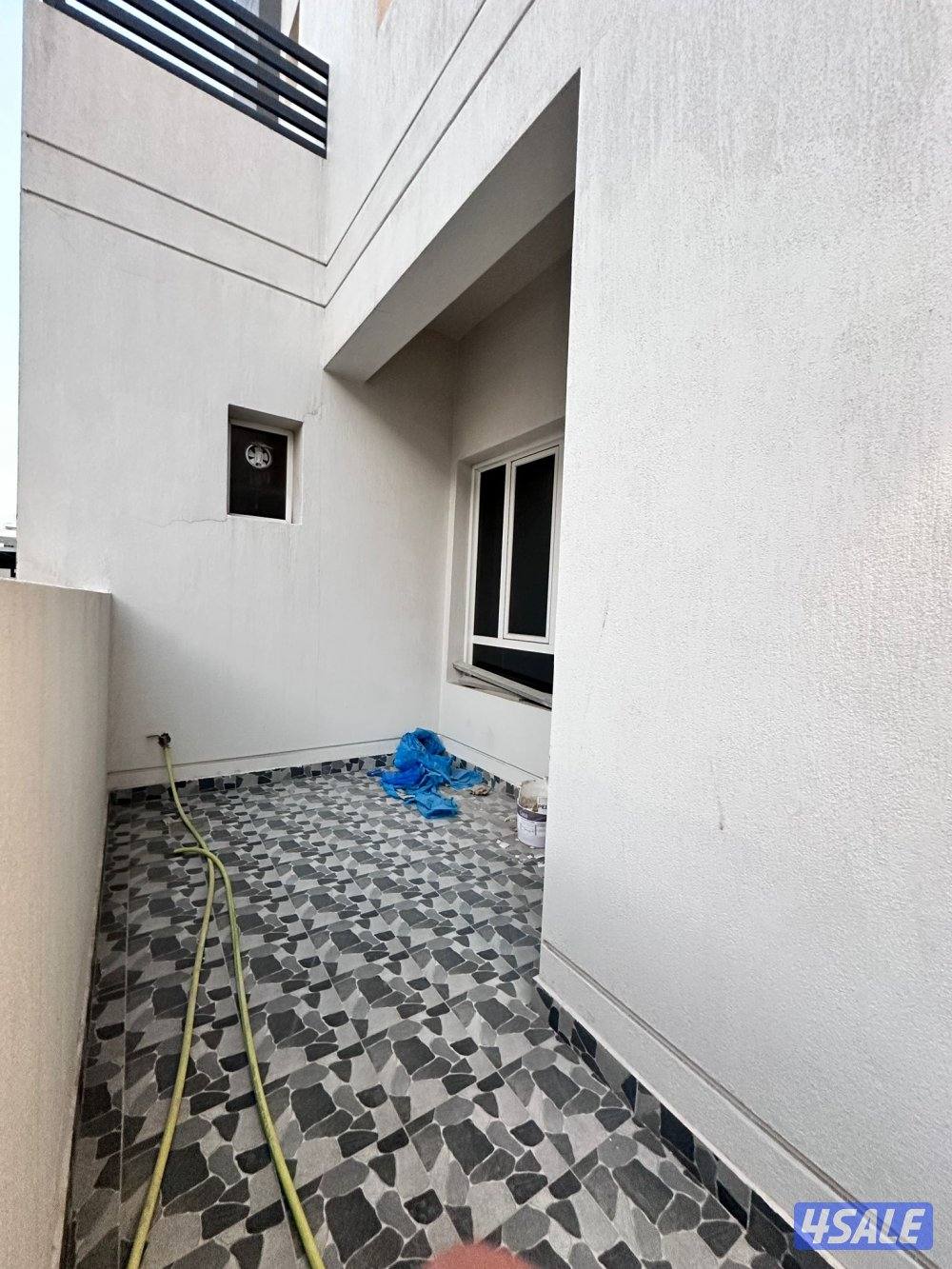 🇰🇼للايجار دور أرضي فنيطيس أول ساكن غرفة ساائق 🇰🇼2