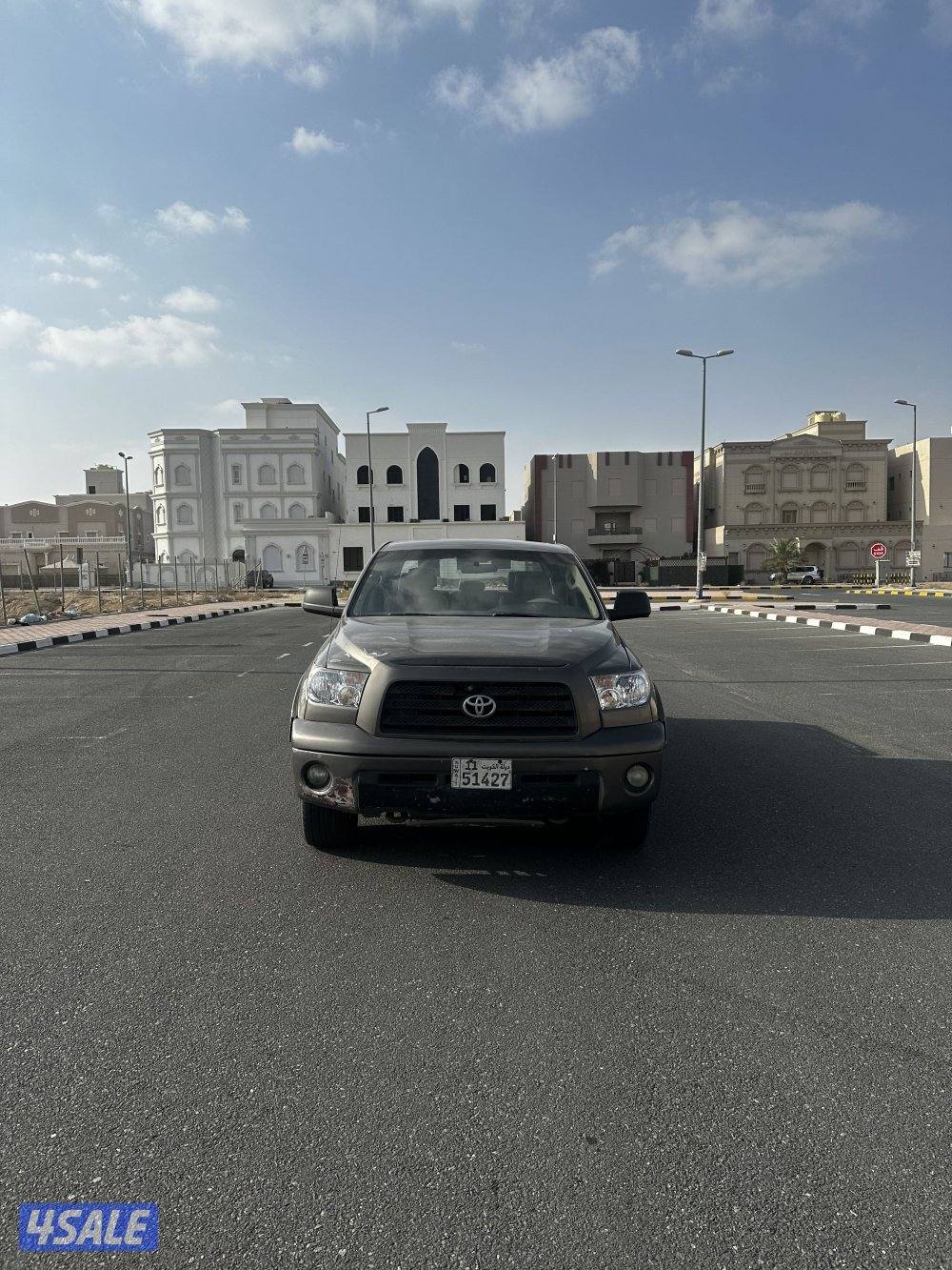 للبيع تاندرا ٢٠٠٨ شرط الفحص مصبوغ عام تجميلي ماشي ٣٩٠ الف تلفون ٥٥٣١٥٨1