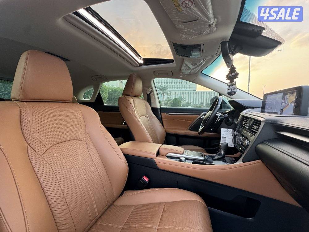 لكزس RX350 موديل 2021 صبغ الوكاله تحت الكفاله10