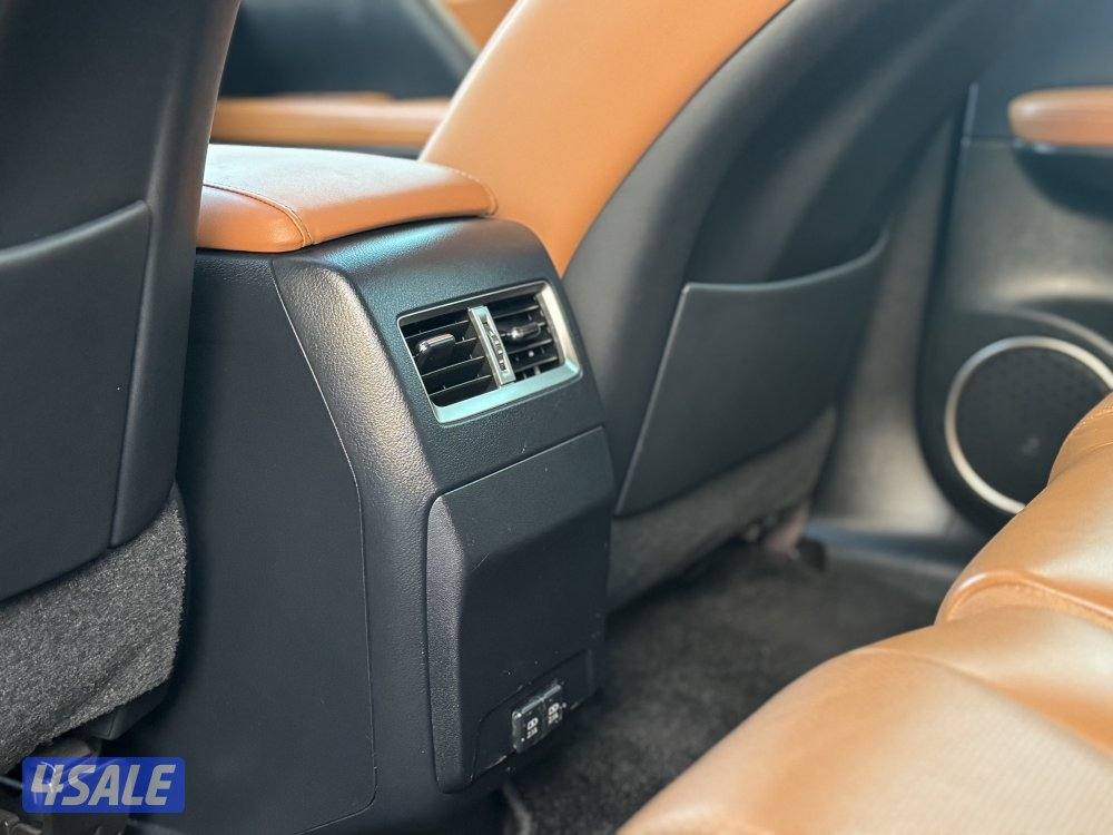 لكزس RX350 موديل 2021 صبغ الوكاله تحت الكفاله11