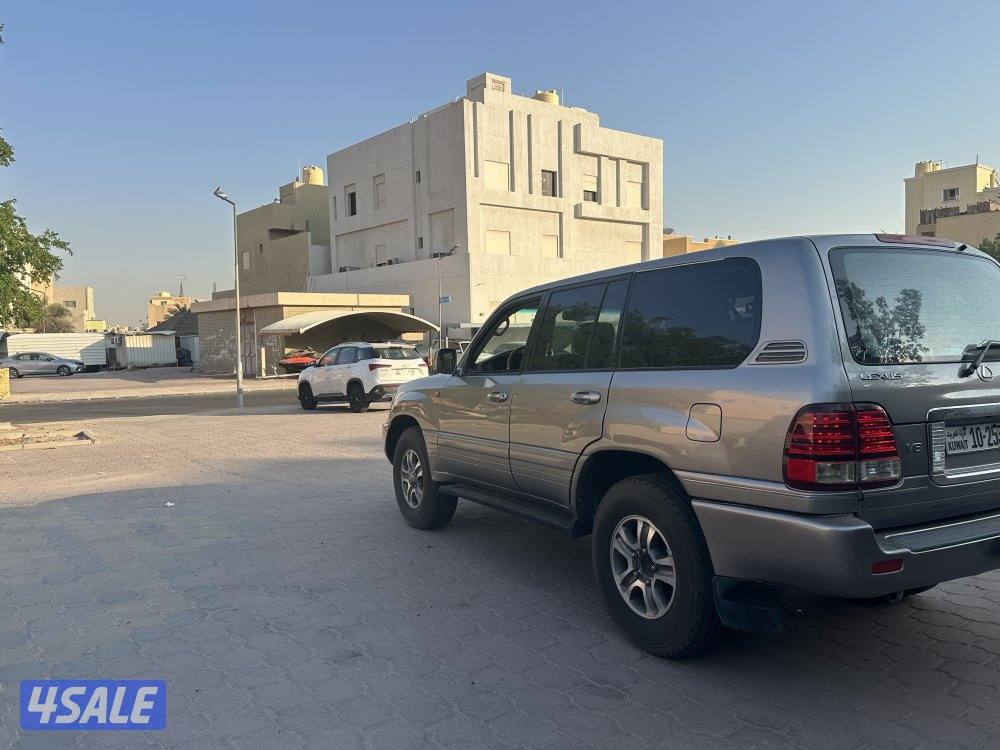 للبيع لكزس ٢٠٠٦0