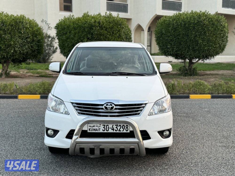 تويوتا انوفا موديل 2014 بحاله الوكاله وشرط الفحص2