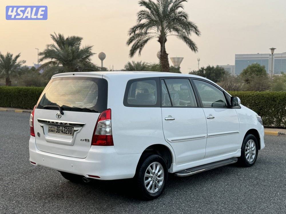تويوتا انوفا موديل 2014 بحاله الوكاله وشرط الفحص3