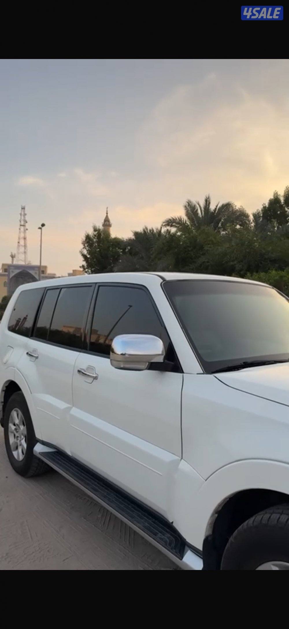 للبيع باجيرو 2019شرط الفحص قير مكينه شاص في قطعتين تجميليه المكينه35008