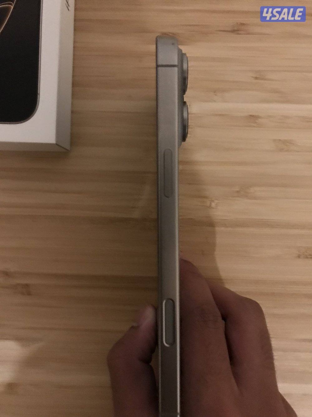 IPHONE 16 PRO MAX ايفون ١٦ برو ماكس بحالة نظيفة2