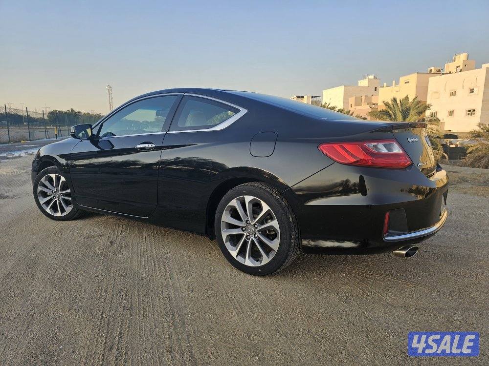 للبيع هوندا أكورد كوبيه 20132