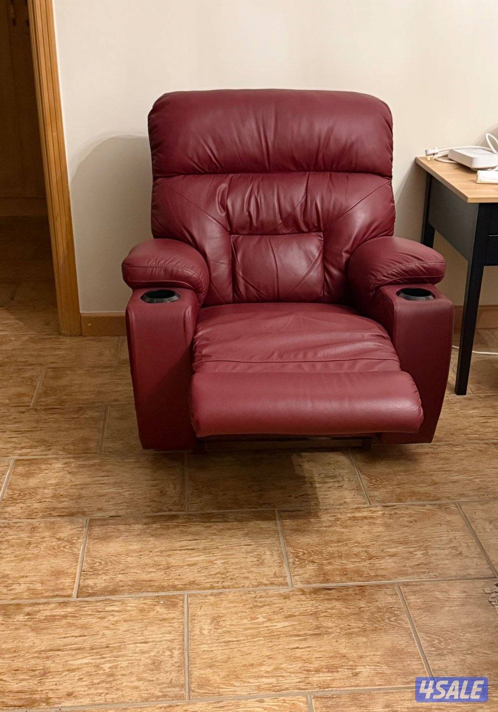 La-Z-Boy Spectator Rocker Recliner, Top Grain Leather, Burgundy0
