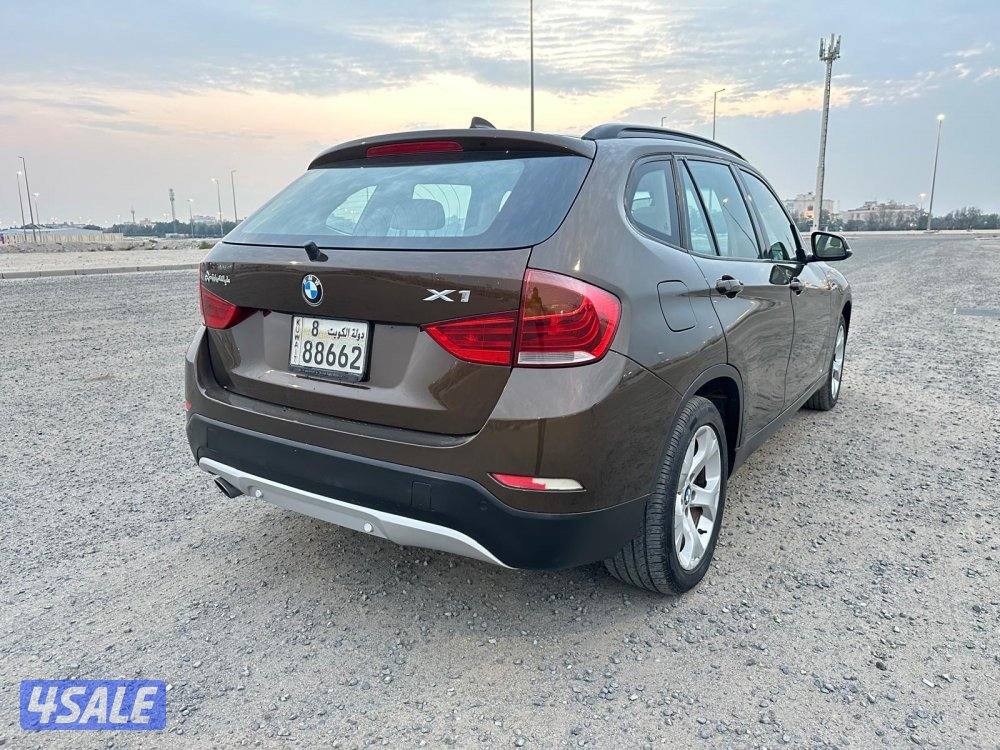 BMW X1 موديل ٢٠١٥ بحالة ممتازة2