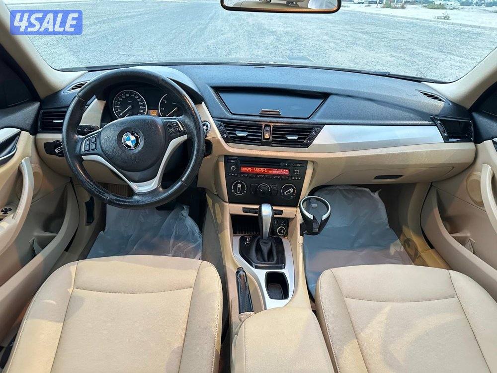 BMW X1 موديل ٢٠١٥ بحالة ممتازة9