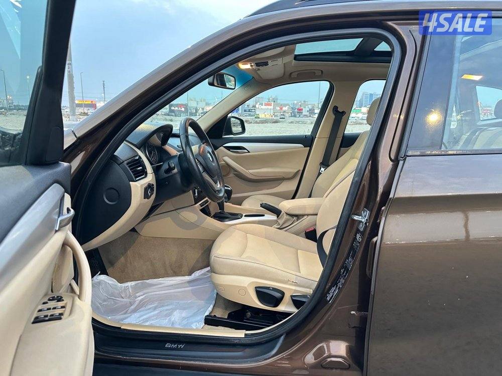 BMW X1 موديل ٢٠١٥ بحالة ممتازة10