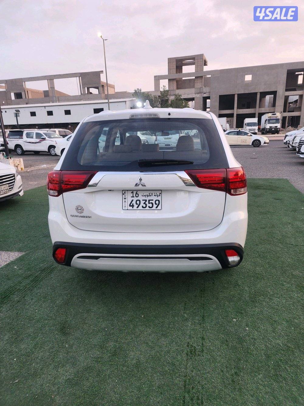 متسوبيشي اوتلاندر4