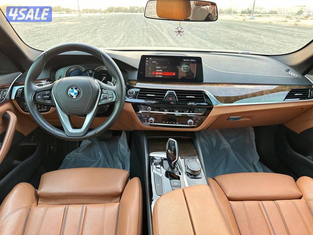 بي ام 520i موديل ٢٠١٩ ماشي ٨٠ الف بحالة الوكالة9