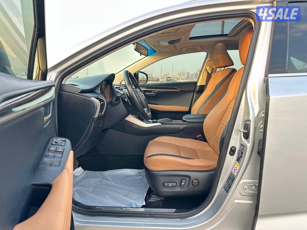 لكزس NX 200t موديل ٢٠١٦ بحالة ممتازة9