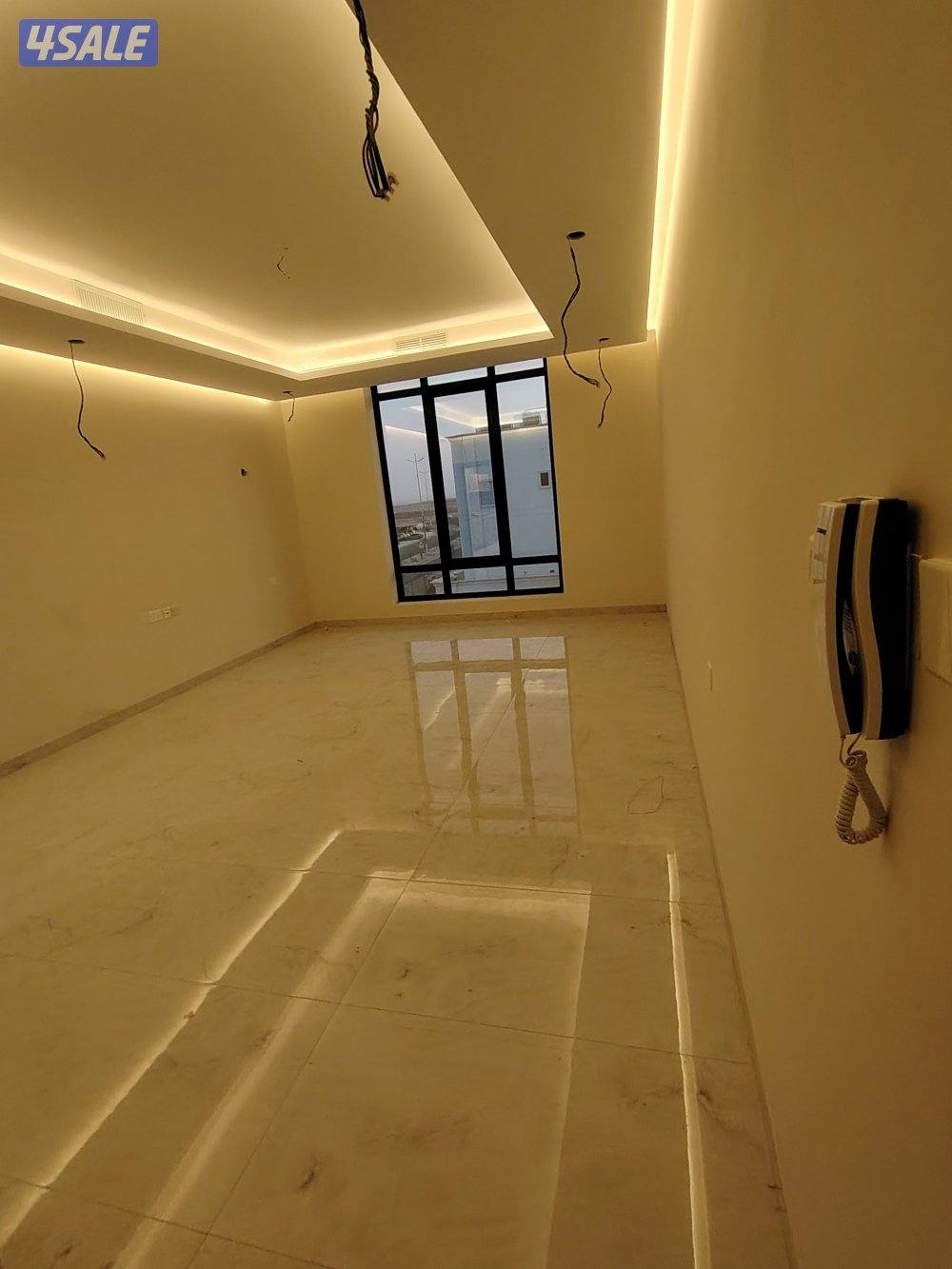 للاجار شقه بالمطلاع تشطيب ديلوكس اول ساكن0