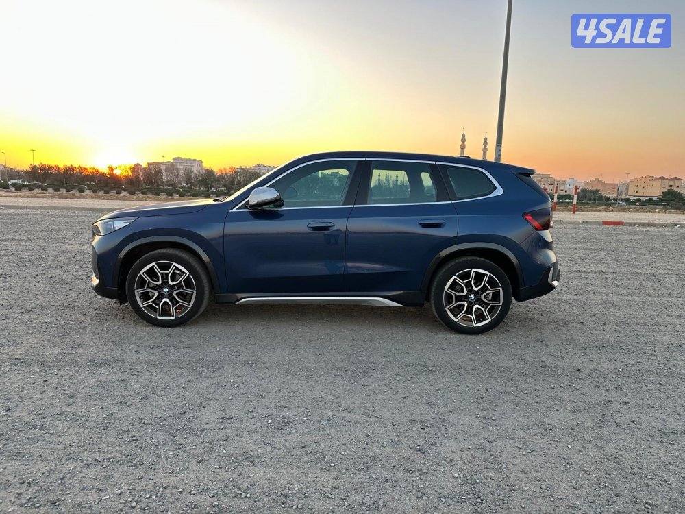 BMW X1 موديل ٢٠٢٣ تحت الكفالة و صبغ وكالة6