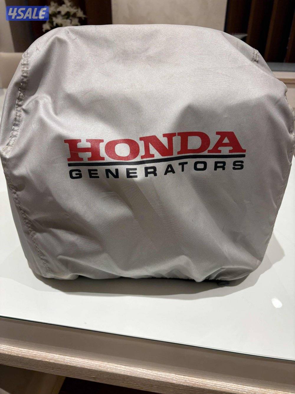 للبيع مكينه هوندا شبه جديده 1000 كهرباء 110 خاصه لكرفانات1