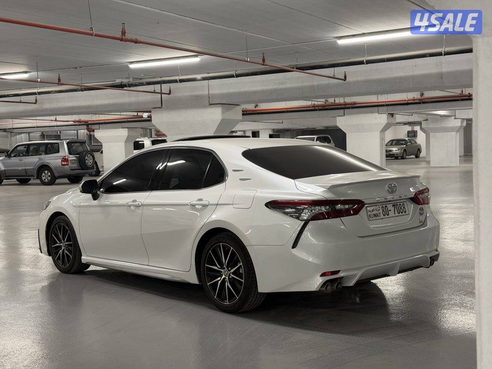 كامري الفل سبورت 6 سلندر موديل 2023 عداد قليل صبغ وكاله تحت الكفاله3