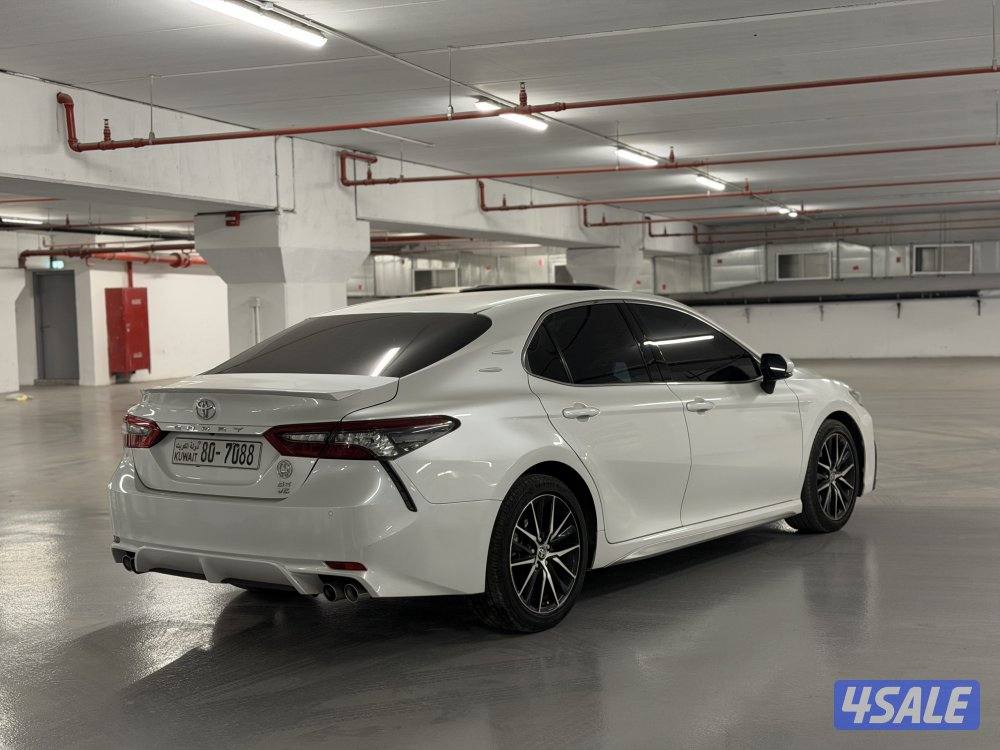 كامري الفل سبورت 6 سلندر موديل 2023 عداد قليل صبغ وكاله تحت الكفاله8