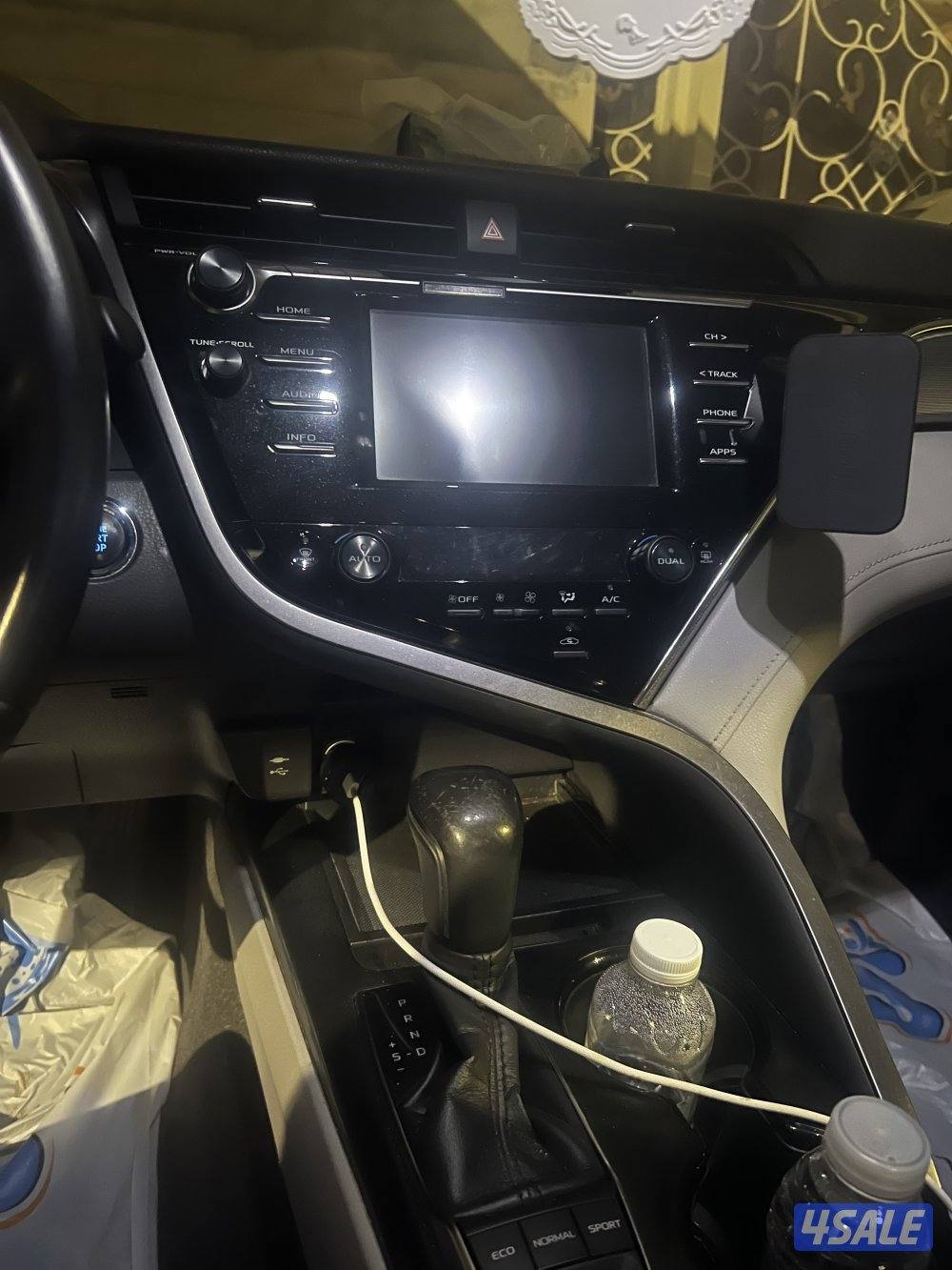 للبيع كامري 2018 سبورت5