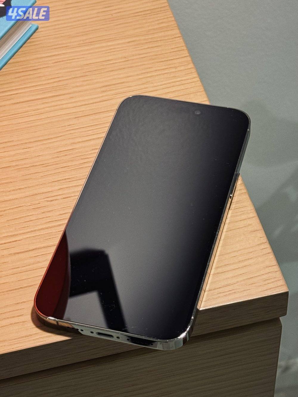 iPhone 14 Pro Max – 256GB – Excellent Condition3