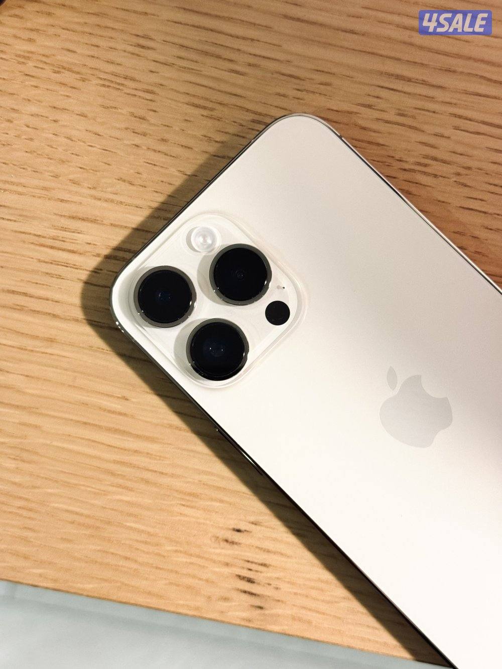 iPhone 14 Pro Max – 256GB – Excellent Condition1