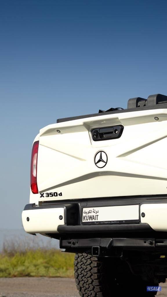 للبيع وانيت مرسيدس X350D3