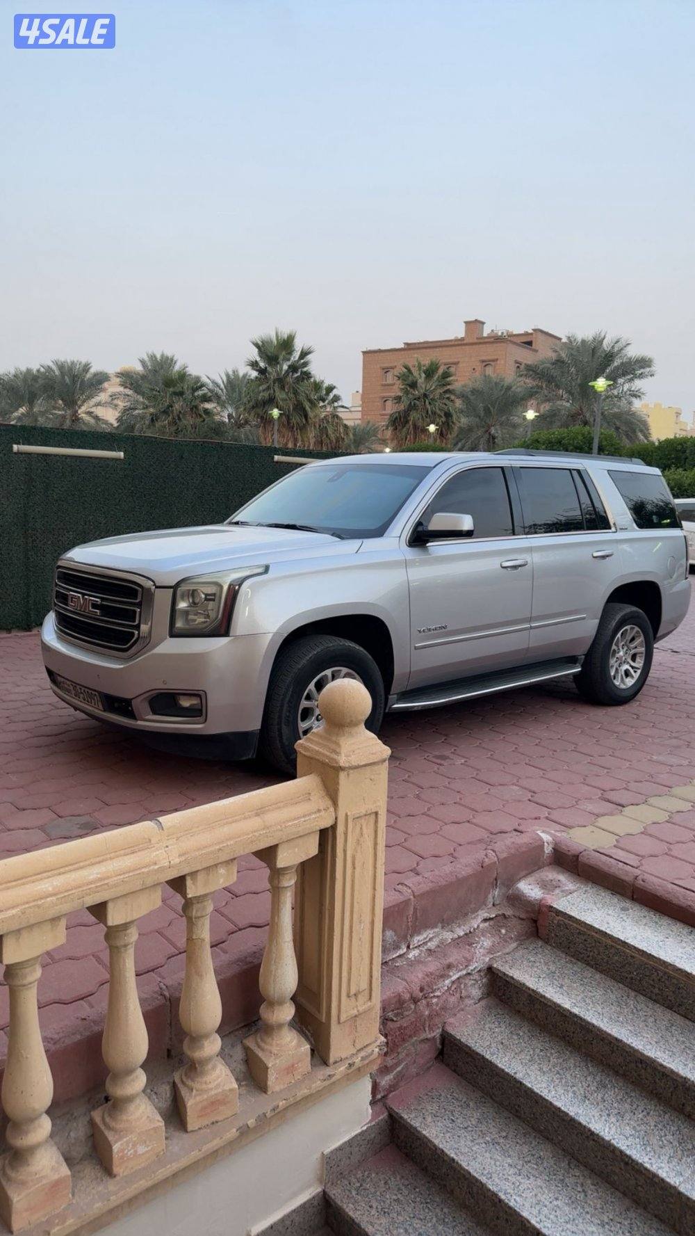 للبيع يوكن ٢٠١٥ ديل0