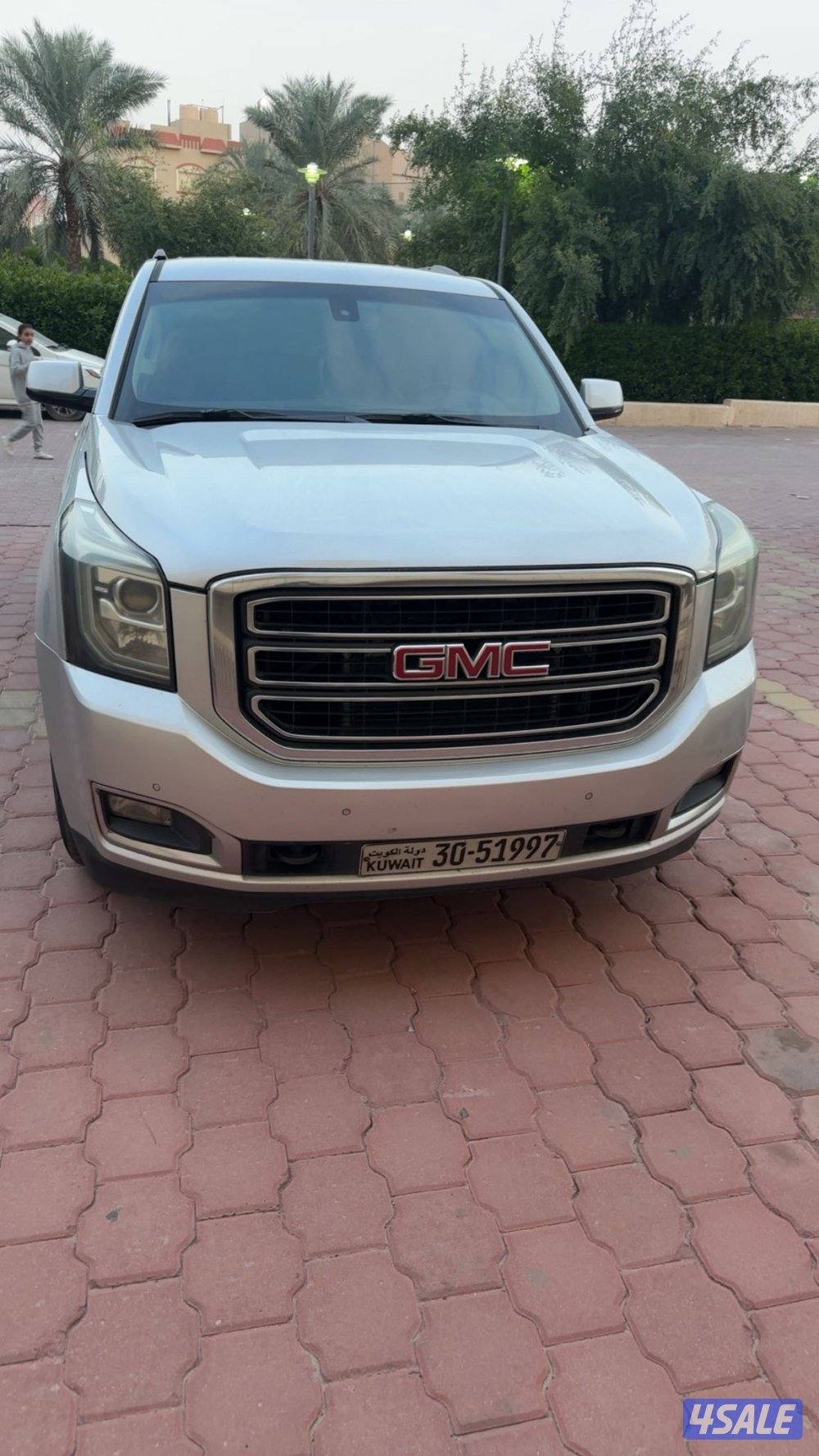 للبيع يوكن ٢٠١٥ ديل1