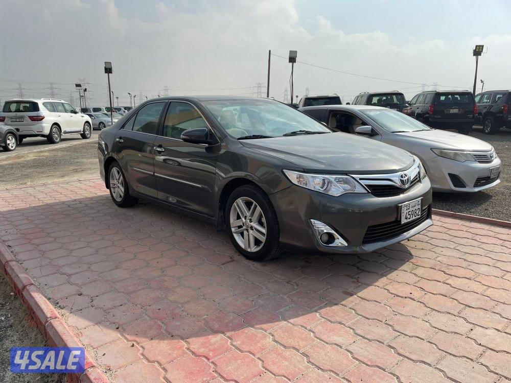 كامري GLX  فل2