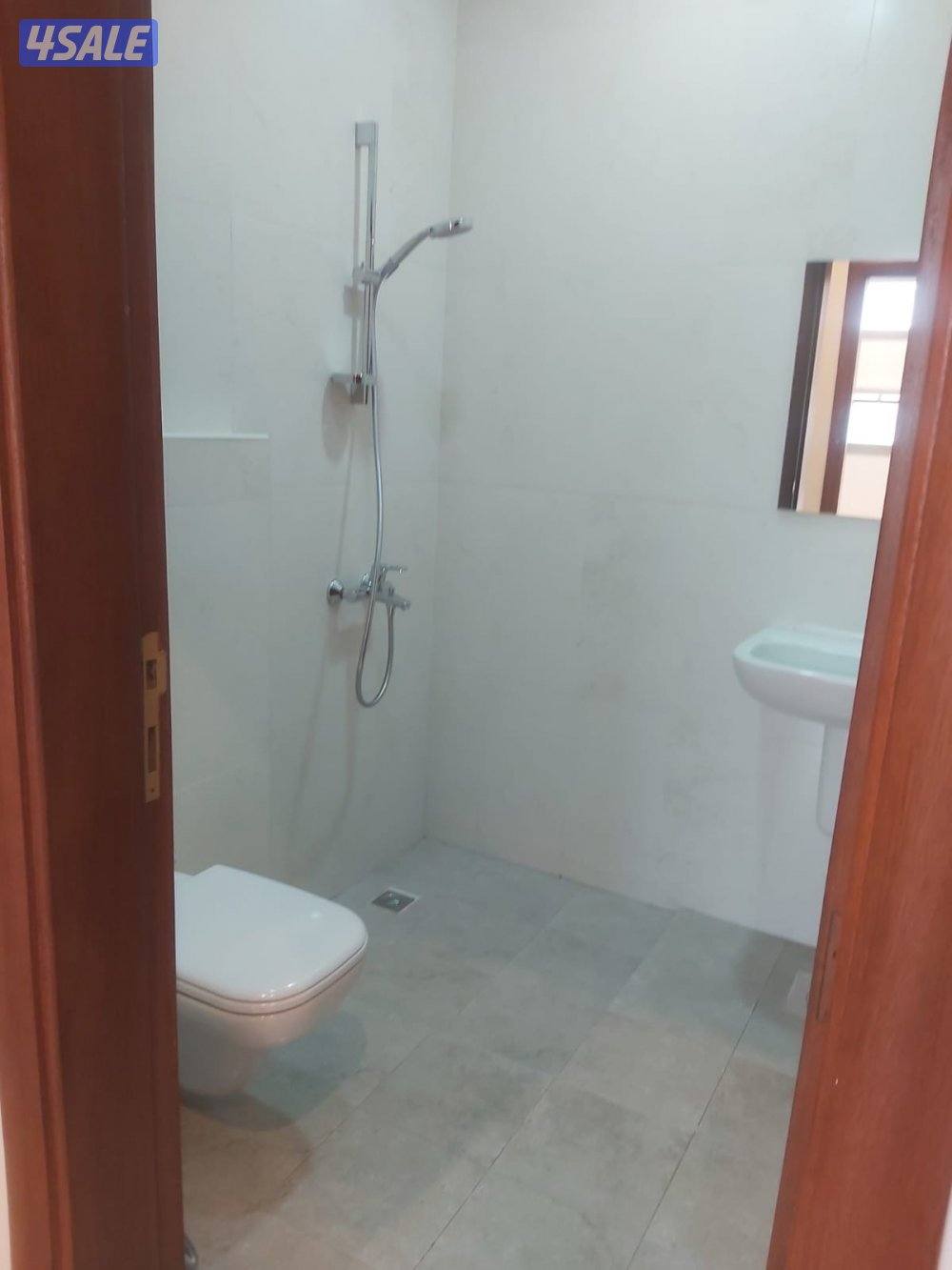 للإيجار شقه في منطقه سلوي7