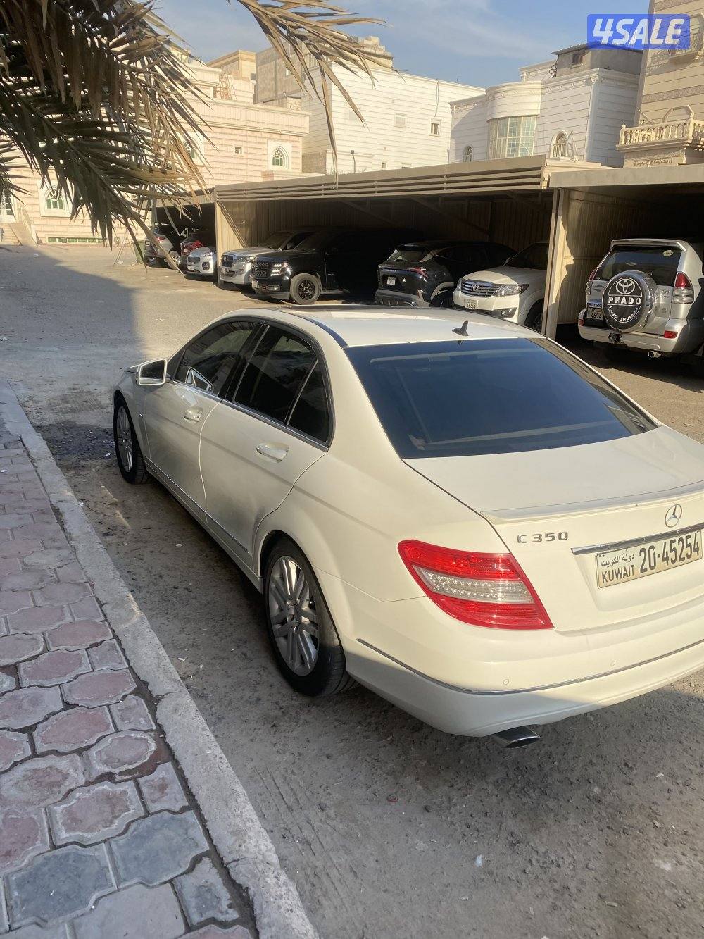 للبيع مرسيدس 6سلندر C3502