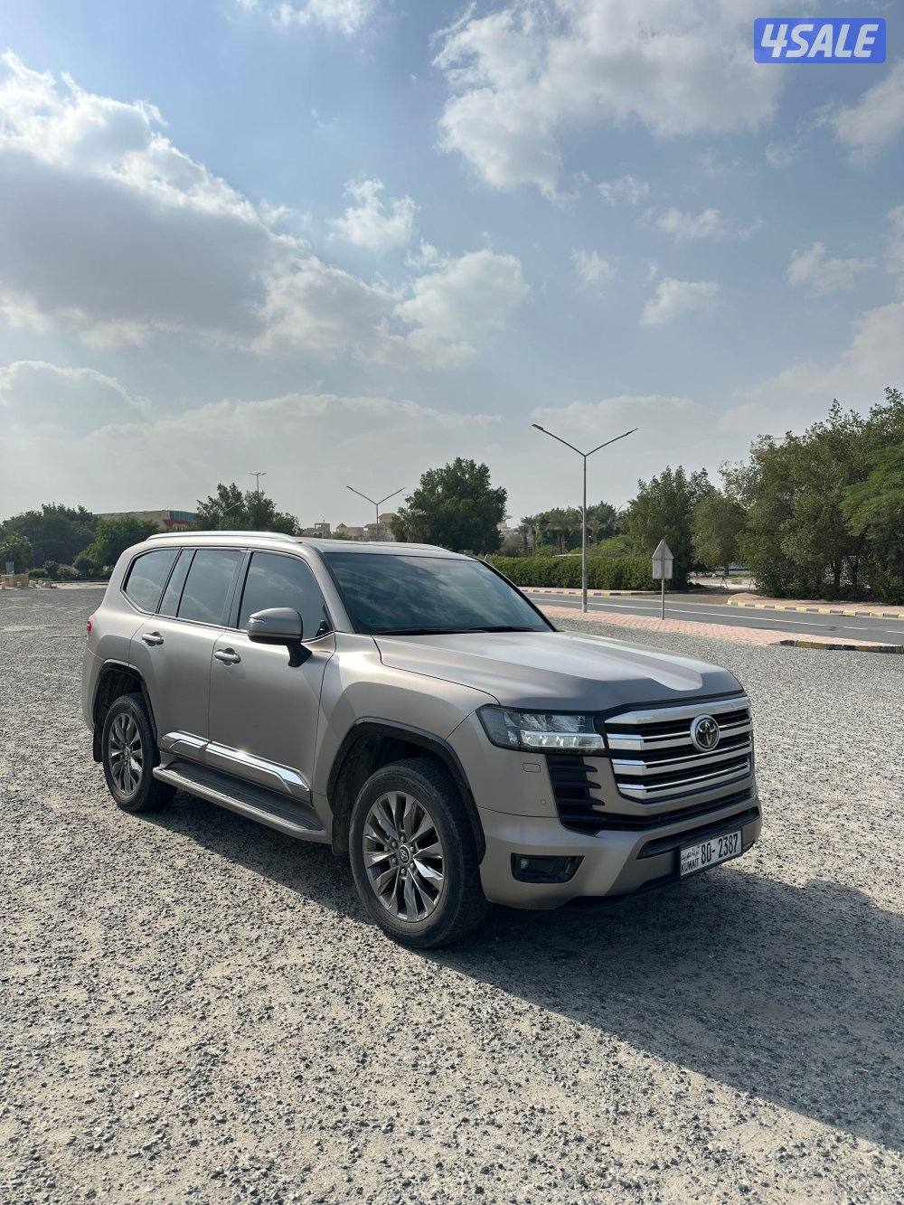 لاندكروزر 2023 Aero Twin Turbo GXR صبغ الوكالة كامل المواصفات2