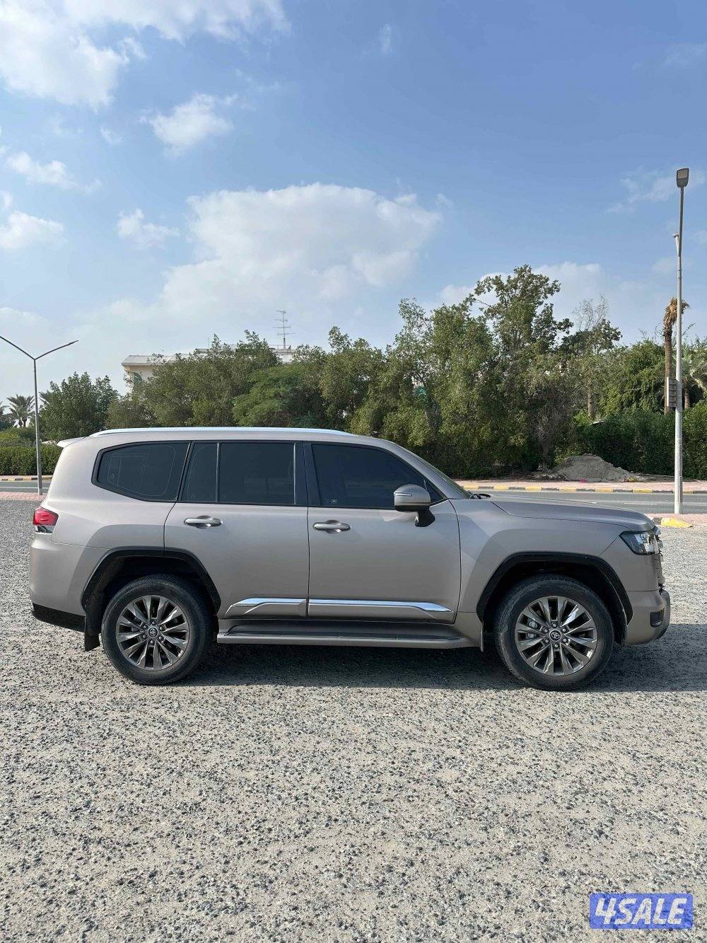 لاندكروزر 2023 Aero Twin Turbo GXR صبغ الوكالة كامل المواصفات4