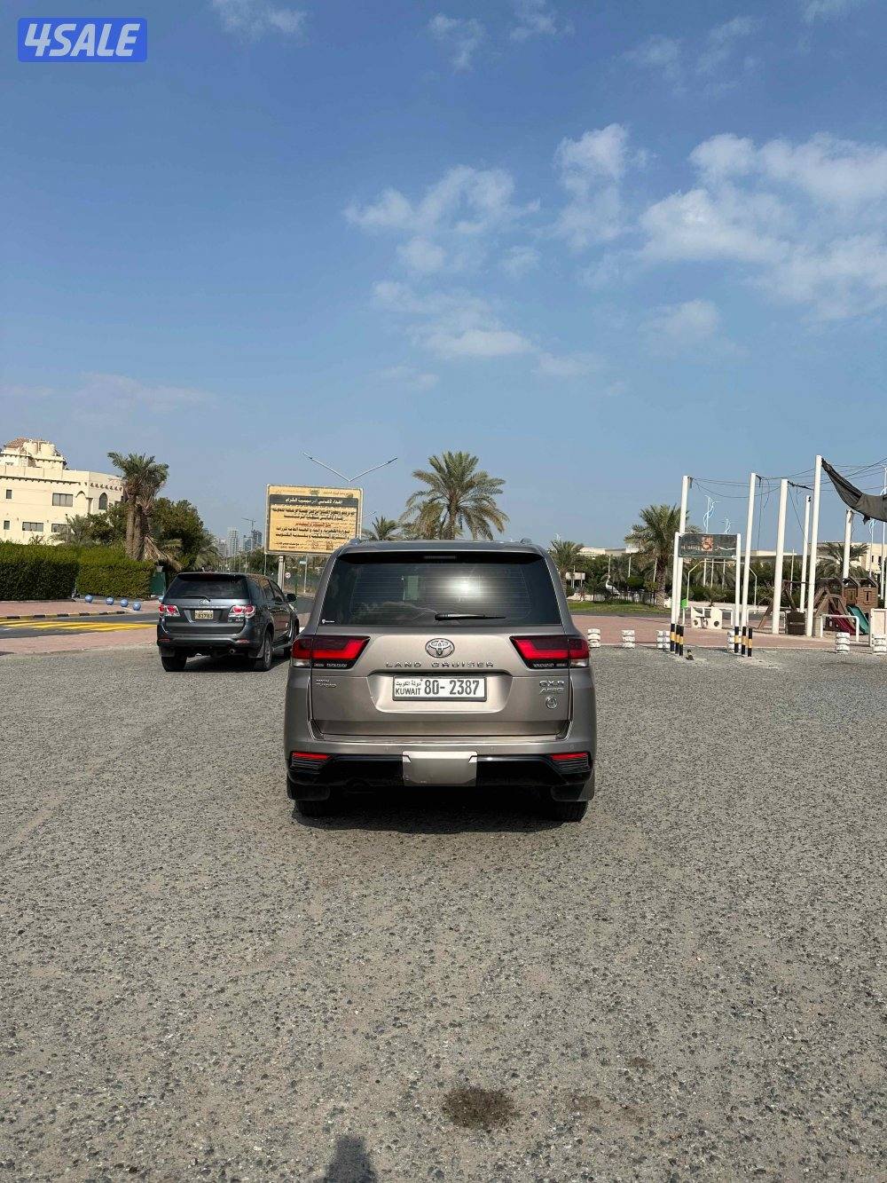 لاندكروزر 2023 Aero Twin Turbo GXR صبغ الوكالة كامل المواصفات7