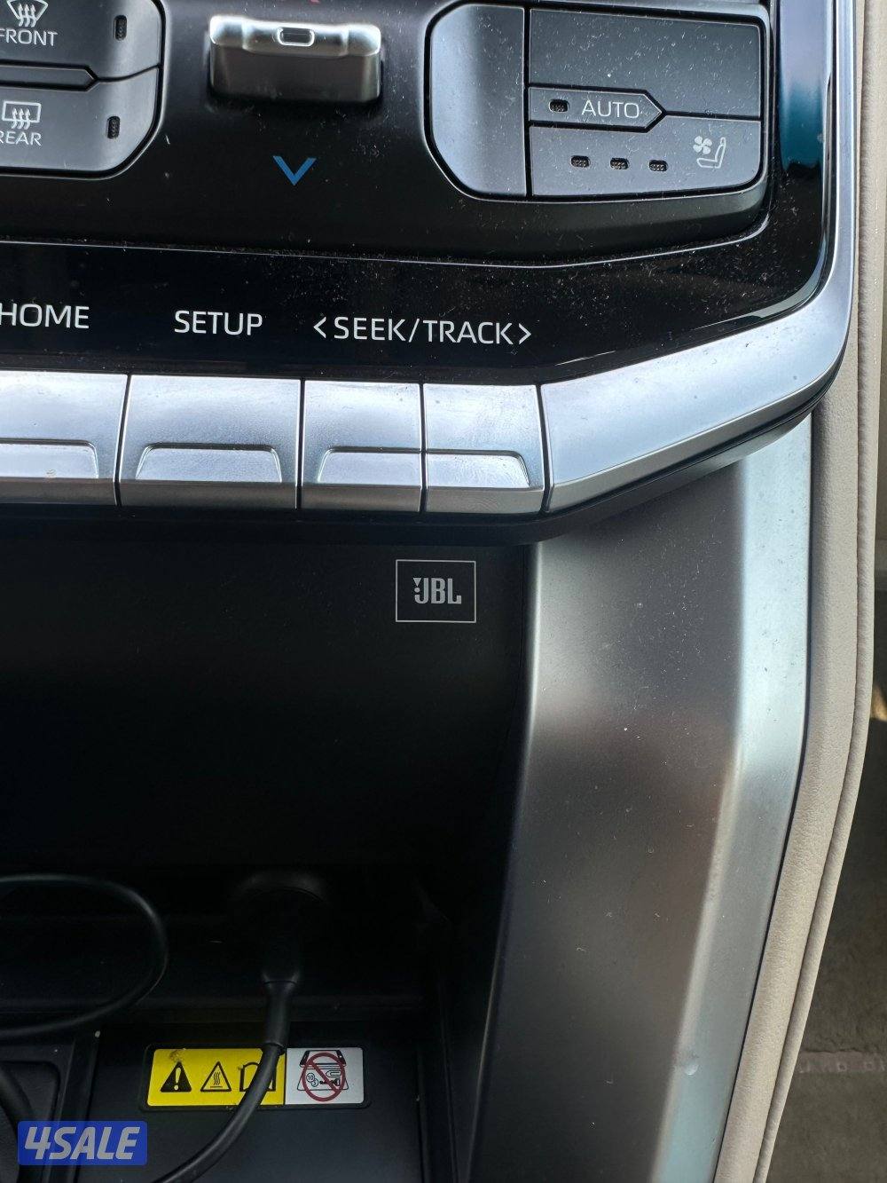 لاندكروزر 2023 Aero Twin Turbo GXR صبغ الوكالة كامل المواصفات12