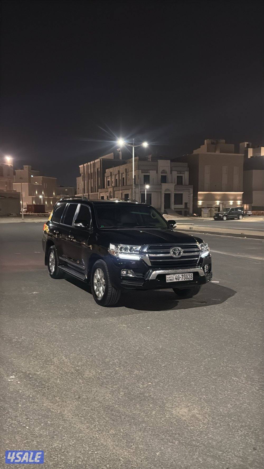 لاندكروزر  الساير سيرفس وكالة 2019GXR2