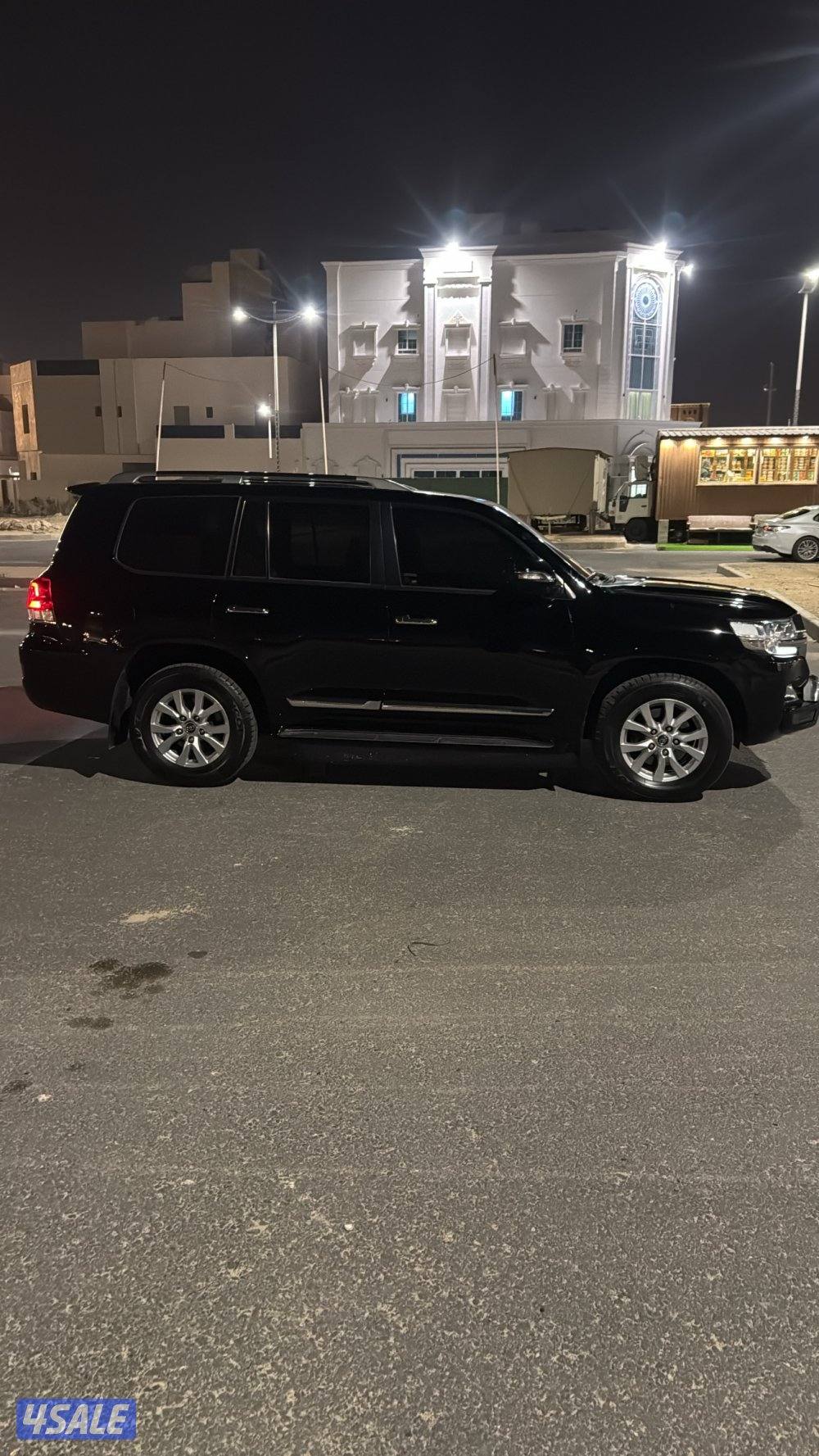 لاندكروزر  الساير سيرفس وكالة 2019GXR3