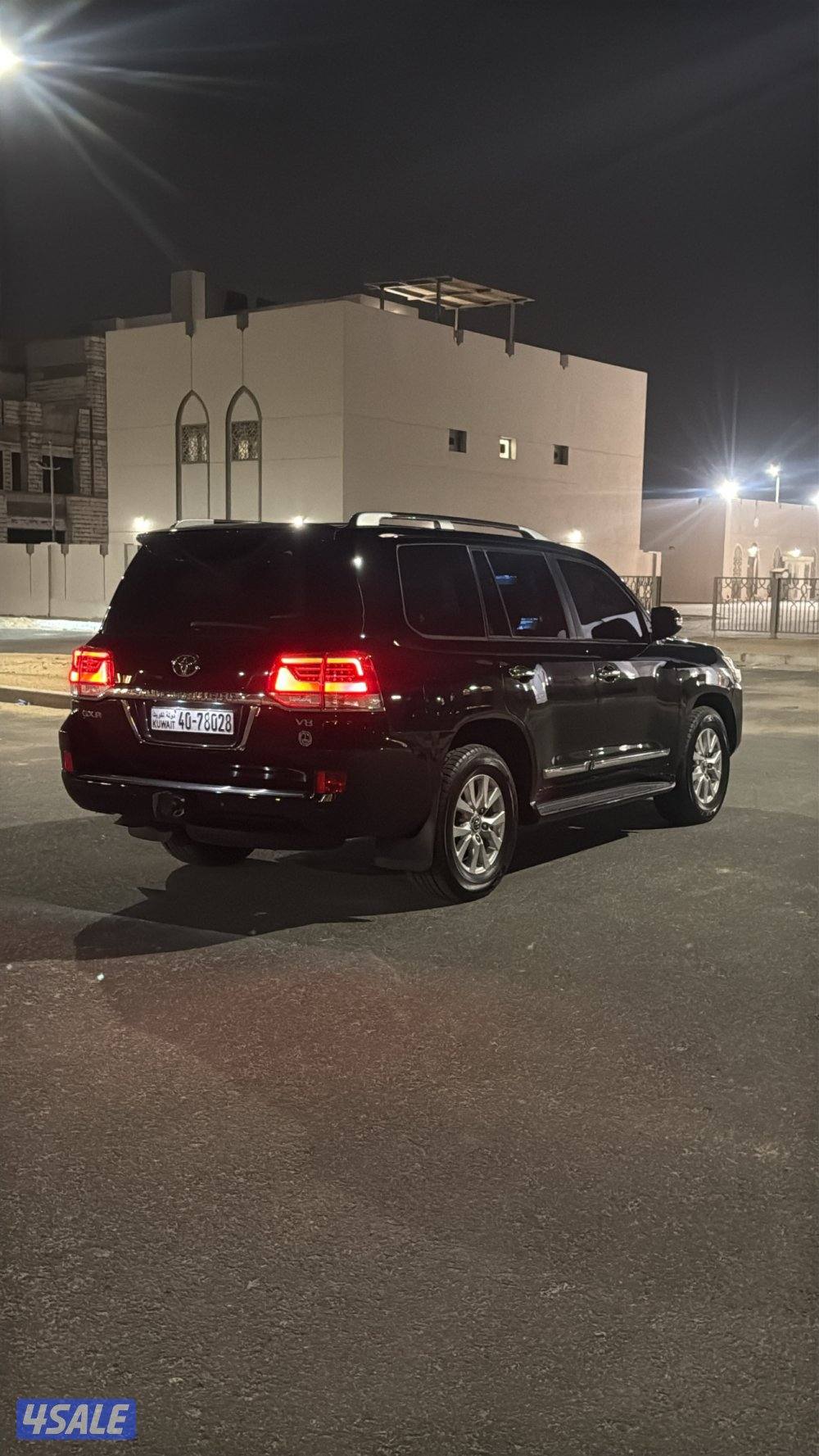 لاندكروزر  الساير سيرفس وكالة 2019GXR4