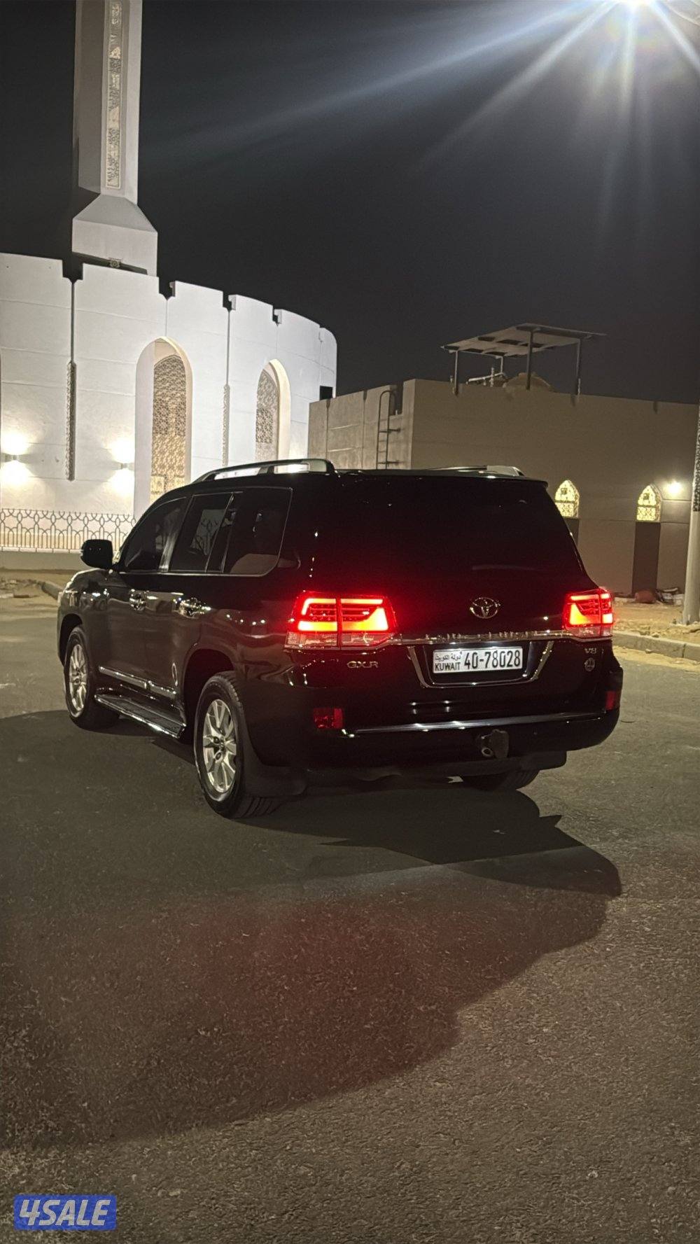 لاندكروزر  الساير سيرفس وكالة 2019GXR6