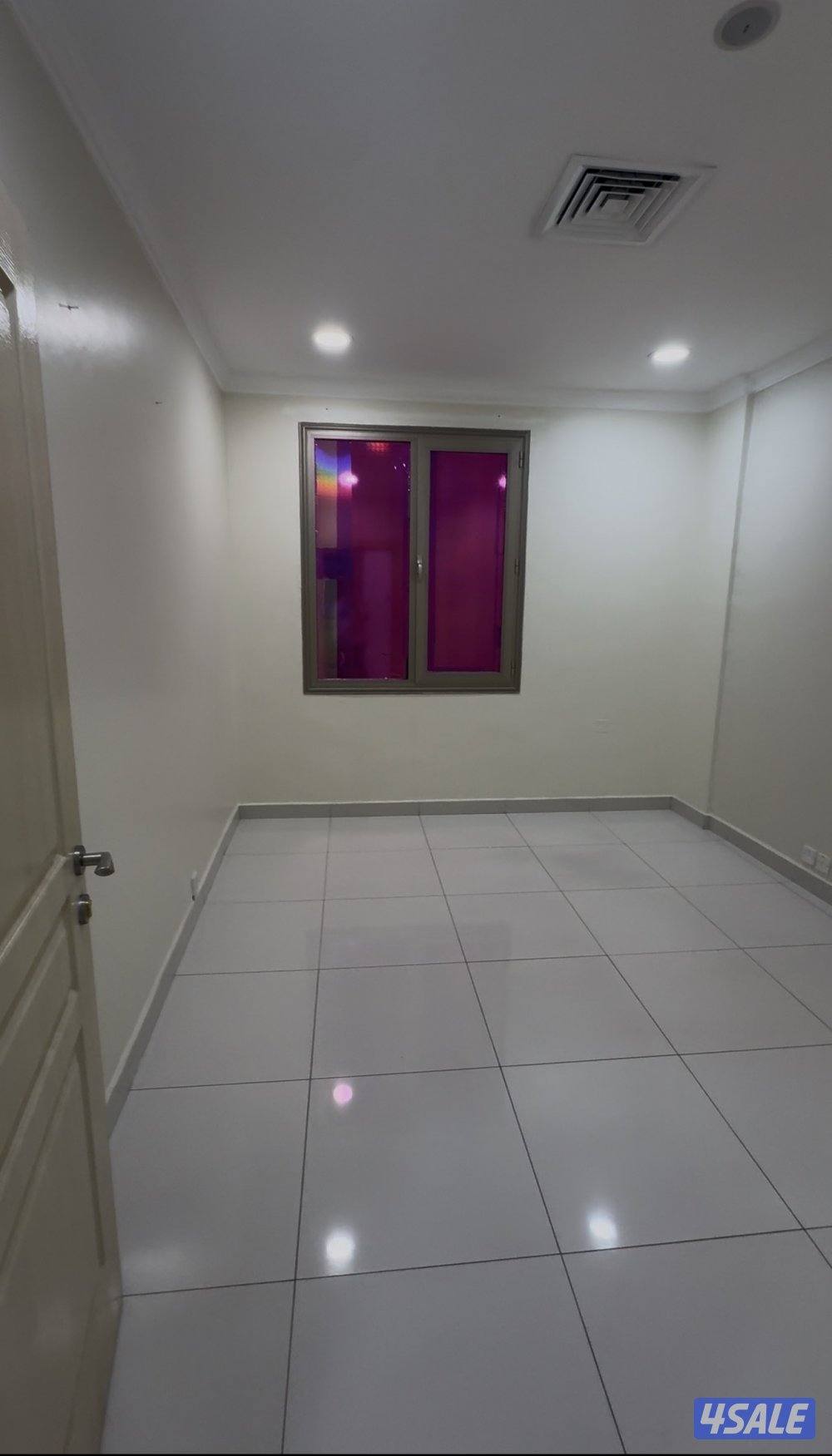 متوفر 2 دور تجاري بعماره استثماري مساحه الدور 400 متر3