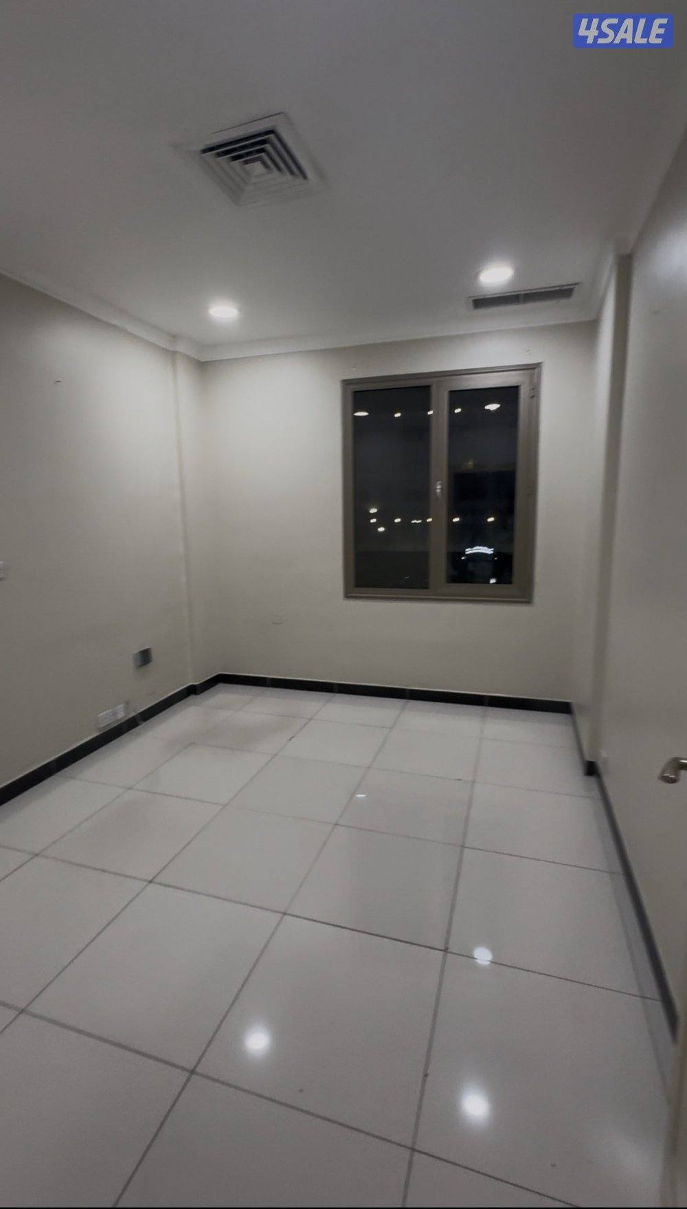 متوفر 2 دور تجاري بعماره استثماري مساحه الدور 400 متر6