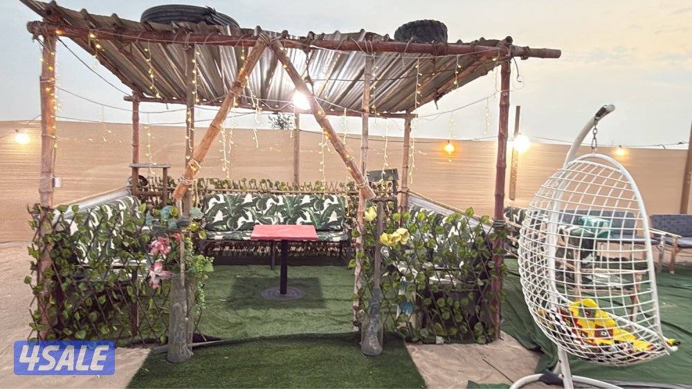 للإيجار مخيم مرتب وواسع أربع خيام وقعده شعبيه شغل vip13