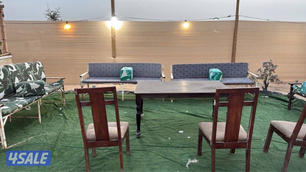 للإيجار مخيم مرتب وواسع أربع خيام وقعده شعبيه شغل vip12